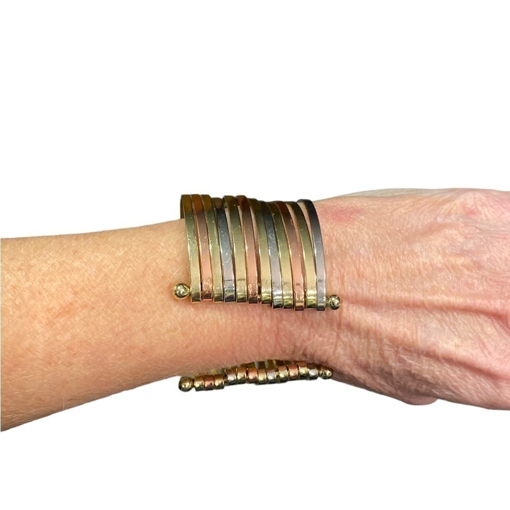 Tri-colored Cuff Bracelet - Picture 5 of 8